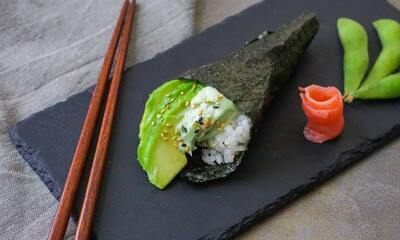 Avocado Temaki
