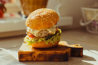 Double Cheeseburger