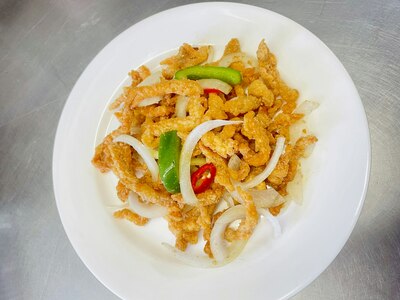 Deep Fried Shredded Chicken with Spicy Chilli Salt