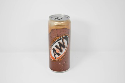 A&W Root Beer 根汁汽水（罐装)