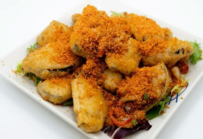 Vegetarian Harbour Style Fried Aubergines 斋避风塘茄子