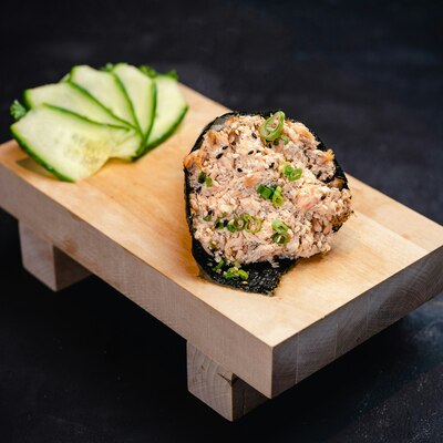 Cooked Salmon Temaki