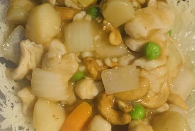 Chicken with Cashew Nuts腰果鸡79