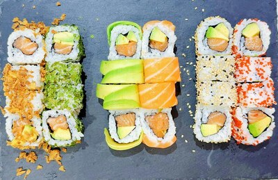 Combo9.Variado rollo de sushi 24 piezas