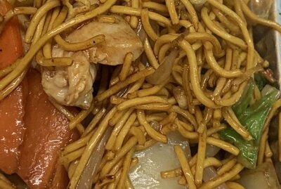 Chicken Chow Mein鸡炒面102