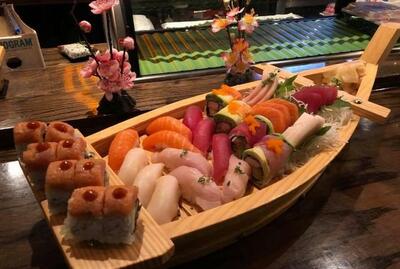Sakura Love Boat for 2