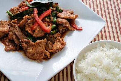R10 Moo Pad Prik Khing 🌶️🌶️