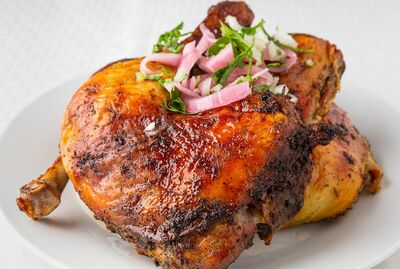 CUARTO DE PIERNA DE POLLO AL HORNO