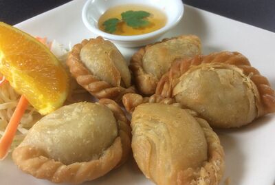 Curry puffs