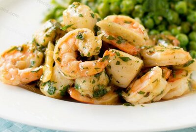 Sautéed prawns