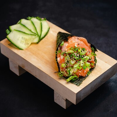 Salmon Philadelphia Temaki