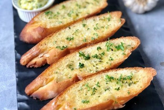 Garlic Bread 4pcs