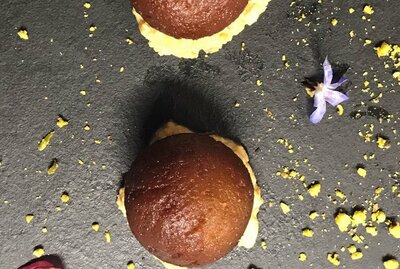 Gulab Jamun Pistacho + Rabri