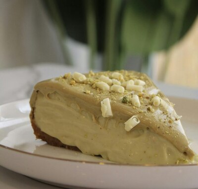 Cheesecake Pistacho con chocolate Blanco