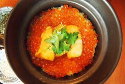 鮭といくらの炊き込みご飯 Salmon & "Ikura" Salmon Roe Rice