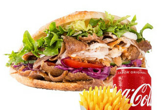 Kebab con patatas y refresco