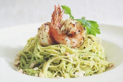 Fettuccine al Pesto e Gambaretti 🍤