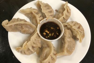 5. 水饺 Steamed Dumpling (8)
