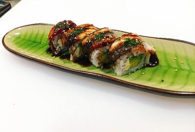 134. Anguila Uramaki