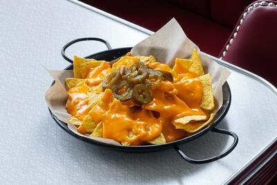 Cheeezy Nachos
