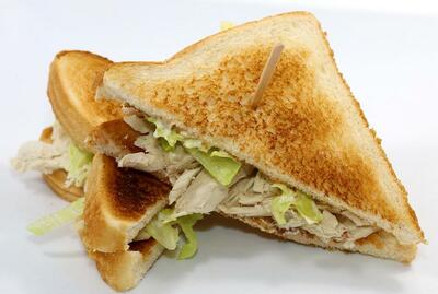 Sandwich au poulet | Chicken sandwich
