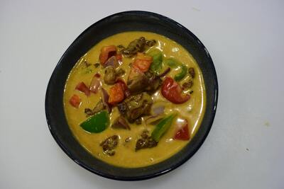 34. Curry Amarillo Pato