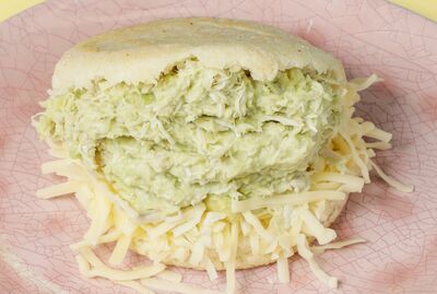 Arepa Reina Pepiada