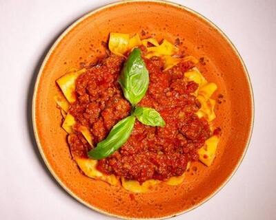 Pappardelle alla Bolognese