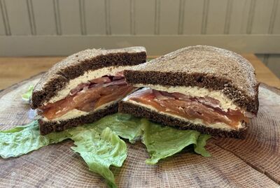 #17 - Smoked Salmon, Horseradish Cheese, Tomato, Red Onion,