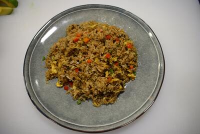 38. Arroz Hong Kong
