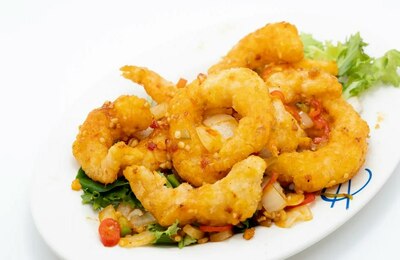 Salt & Chilli King Prawns 椒盐大虾