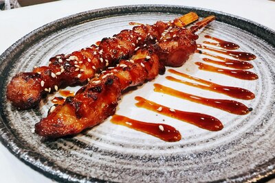 E10.Yakitori de pollo