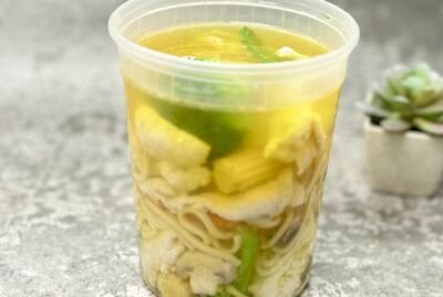 Chicken Yat Gaw Mein Soup