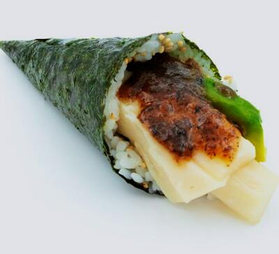 T3. Temaki de Pez Mantequilla Trufa, Aguacate