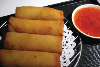 Veggie Spring Rolls (4 Pieces)