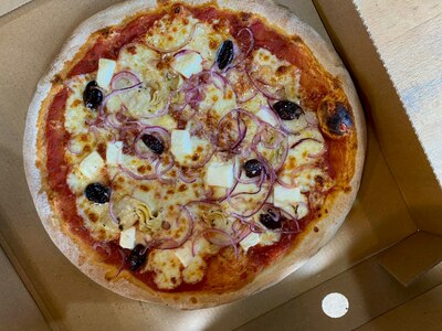 The Greek Pizza