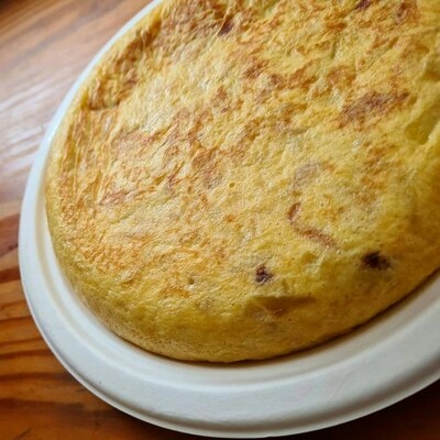 Tortilla Castiza completa (mediana: 3-4 buenas porciones)