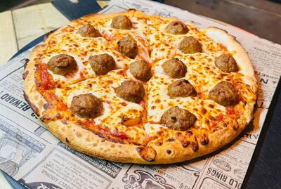 12" Simply Meatballs Pizza