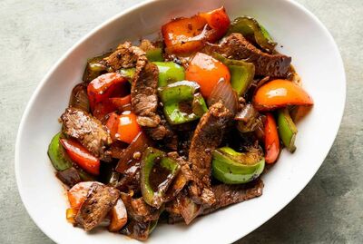 士召牛 Beef with Green Pepper in Black Bean Sauce
