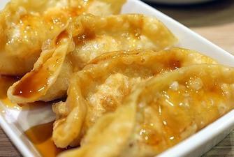 Bangkok St. Veggie Dumpling (5) เกี้ยวซ่า