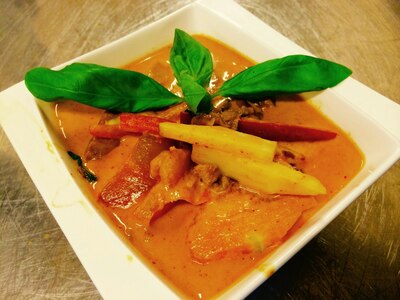 16 Gaeng Phed Ped Yang