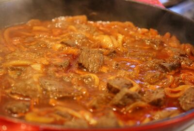 BEEF PAPRIKASH