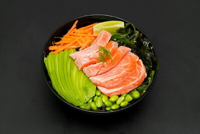 Seared Salmon Salad Box