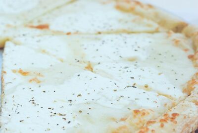 Pizza - Ricotta & Mozzarella