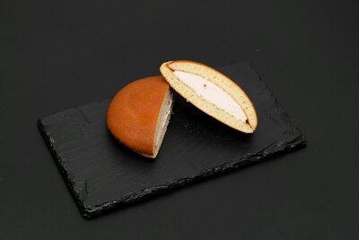 Strawberry Dorayaki