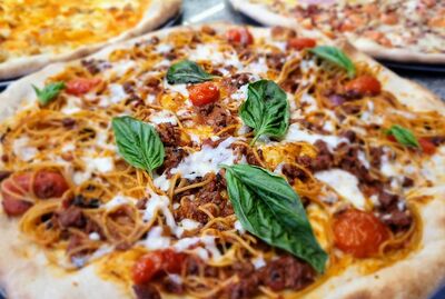 Pizza a lla Bolognese 16"