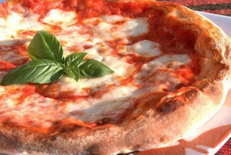Taj Mahal Pizza