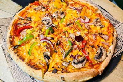 12" Vegan Garden Pizza