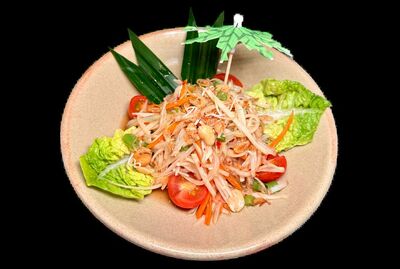 Classic Papaya Salad