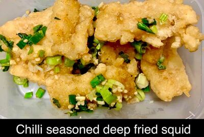7. Chilli Seasoned Deep Fried Squid. 召盐鲜尤